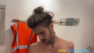 Pounding by Plumber Gives Deep Gay Hole Satisfaction