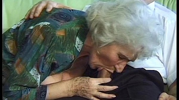Huge Cock Pounds Irresistible Mature MILF’s Sinful Craving