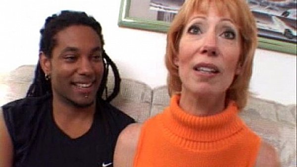 Ravishing Mature MILF Craves Dripping Wet Big Black Cock