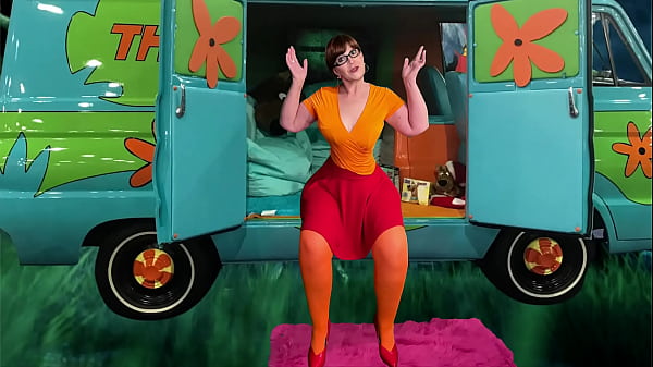 Granny Velma Dinkley: Deep Throating Cocksucking Sleuth