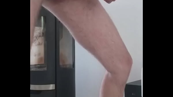 Ballbusting solo