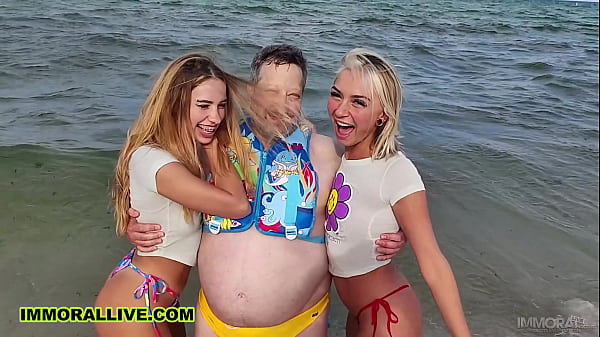 Beach Bunny Blondes KHLOE KAPRI & CHLOE TEMPLE THREESOME in Front of Cuckold Sugardaddy – IMMORAL LIVE 4K