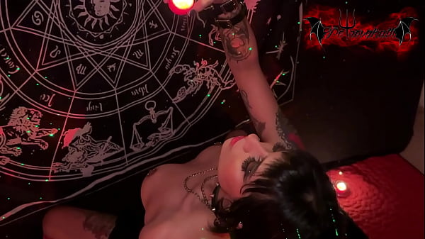 Gothic girl, hot ritual