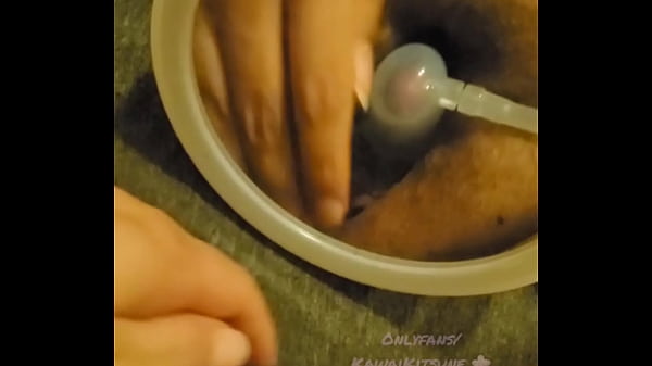 Pumping and playing with my big clit