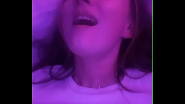 British Girl masterbates