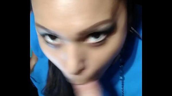 Lollipoppin That Dick At Work – Sultry Passion Flashow 1
