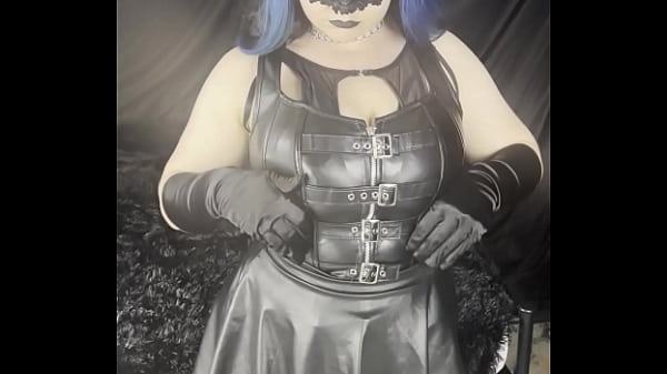 Perfect Goth GF Strip Tease