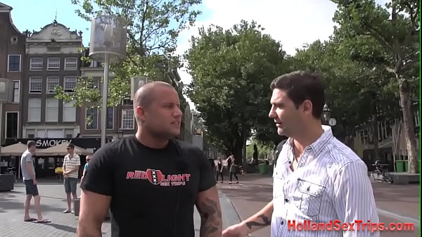 Amsterdam prostitute gets facial