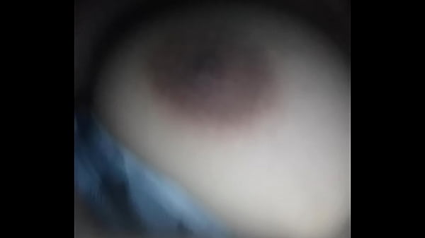 enseñando teticas ricas