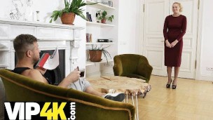 Naive Teen Boy’s Steamy Encounter with a Seductive Mature Woman in Stockings