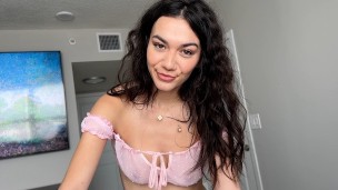 Lust-Fueled Stepdaughter’s Desperate Plea: A Forbidden Fantasy of Raw, Animalistic Sex with Daddy’s Friend