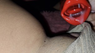 Honeykissme’s Morning Cream Pie – Thick Cock Fills Her Tight Pussy as She Climaxes on Webcam