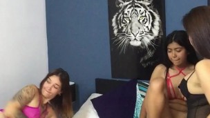 Neighbors meet to have a delicious threesome